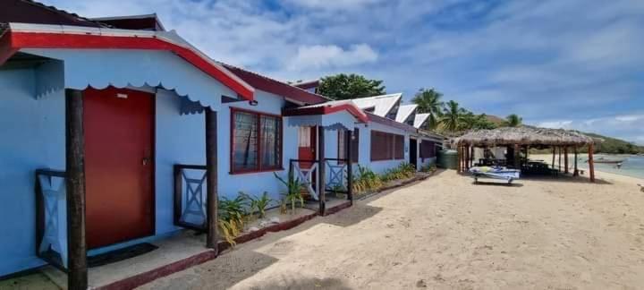 Villa Mana Lagoon Backpackers Exterior foto