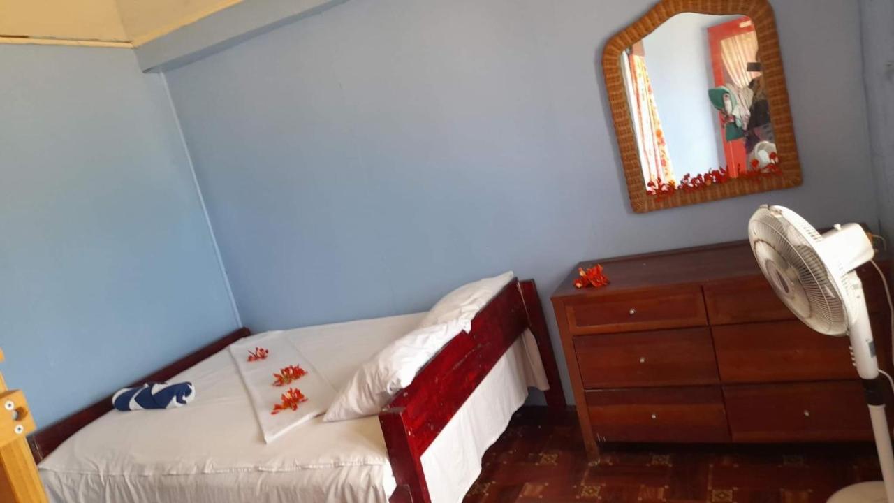 Villa Mana Lagoon Backpackers Exterior foto